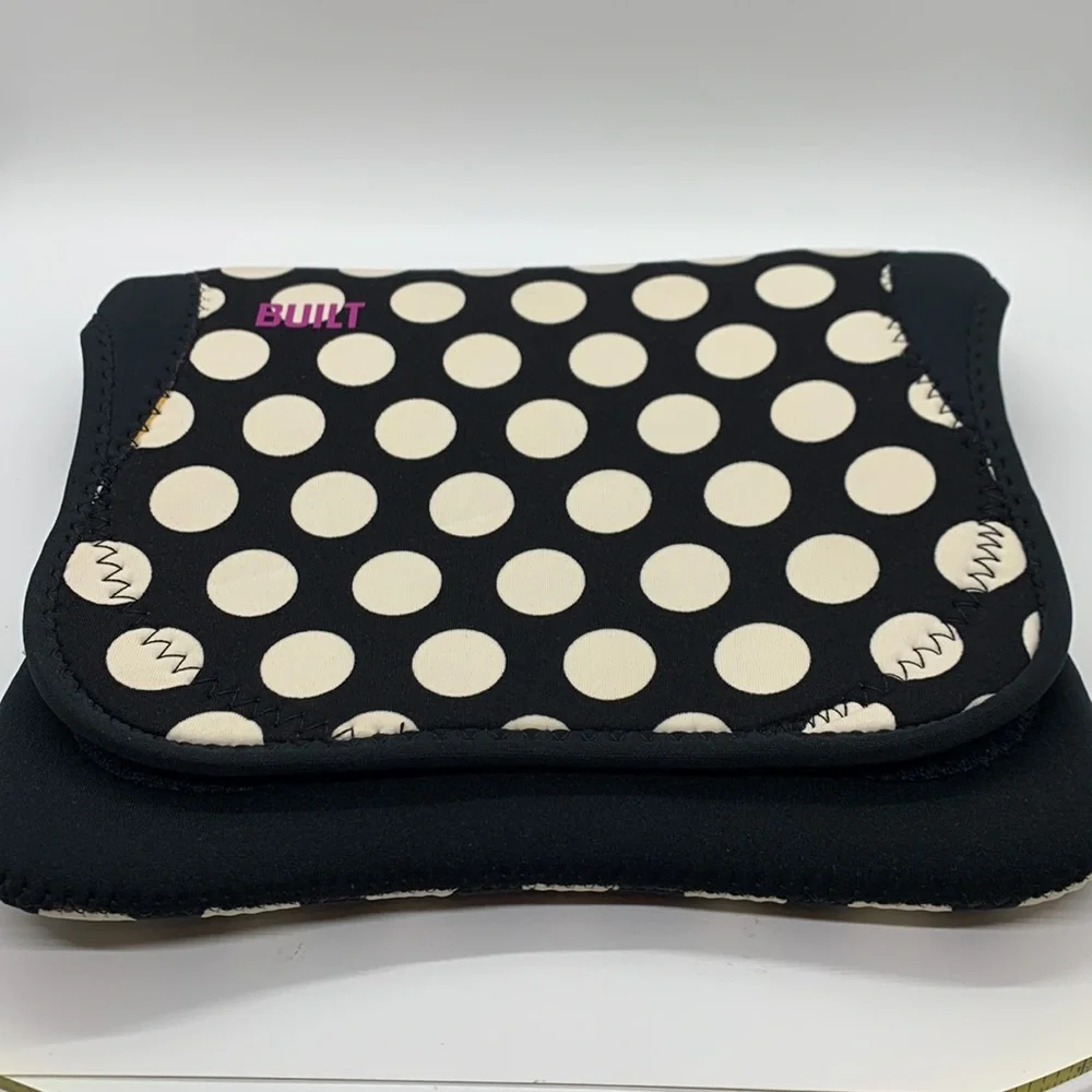💚Built brand neoprene E reader/ tablet case 9 to 10 inches NWT‎